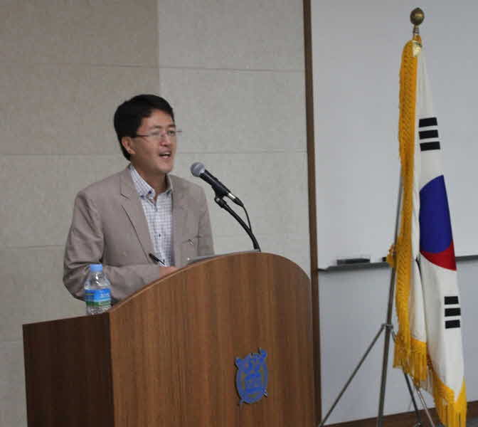 037 Sitzungsleiter am Nachmittag Prof. Dr. CHANG, Je-Hyeong.JPG